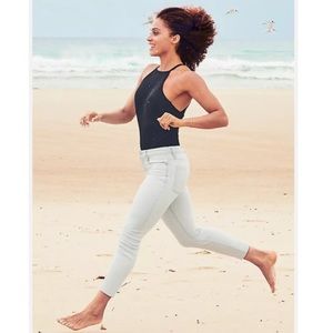 Athleta Sculptek Skinny Jean Biscayne Wash NWT
